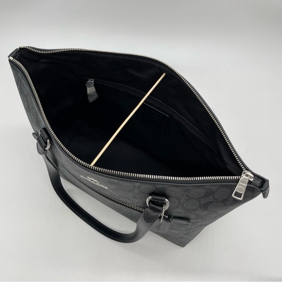 Coach Tote - Picture 9 of 13